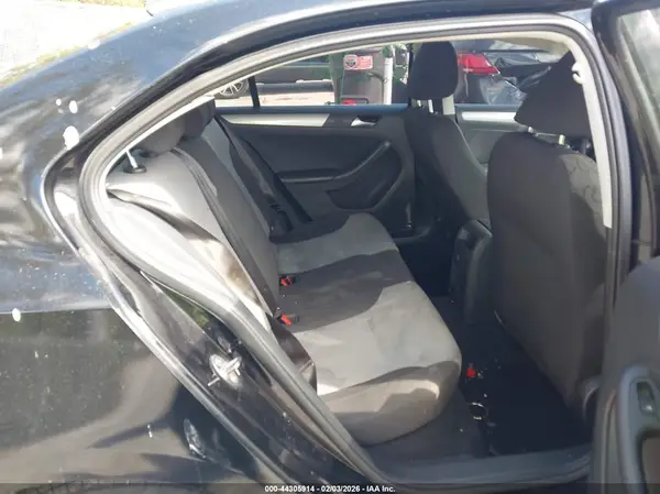 3VW2B7AJ7HM364327 2017 VOLKSWAGEN JETTA - Image 8