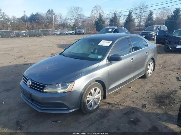 3VW2B7AJ7HM367762 2017 VOLKSWAGEN JETTA - Image 2