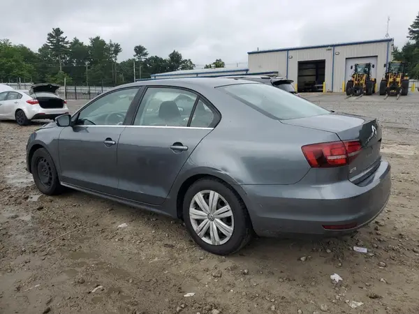 3VW2B7AJ7HM374064 2017 VOLKSWAGEN JETTA - Image 2