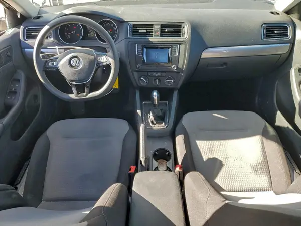 3VW2B7AJ7HM375876 2017 VOLKSWAGEN JETTA - Image 8