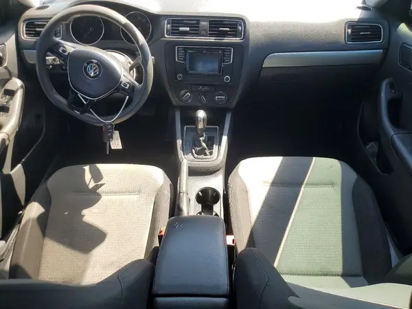 3VW2B7AJ7HM377241 2017 VOLKSWAGEN JETTA - Image 8
