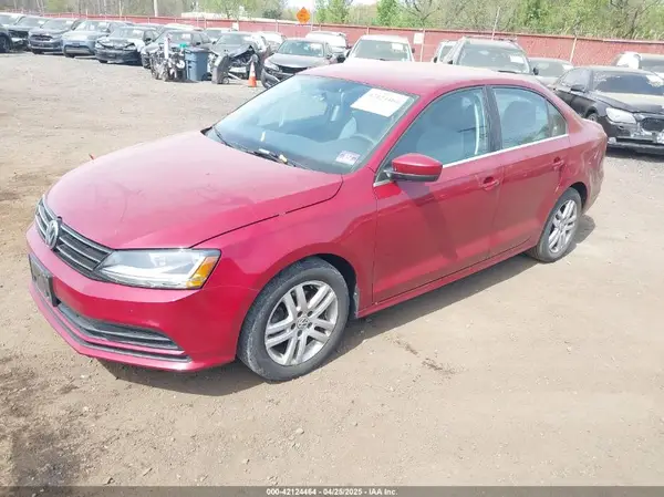 3VW2B7AJ7HM377644 2017 VOLKSWAGEN JETTA - Image 2