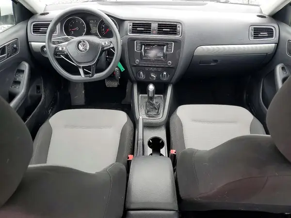 3VW2B7AJ7HM386182 2017 VOLKSWAGEN JETTA - Image 8