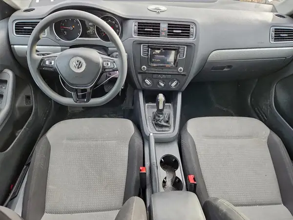 3VW2B7AJ7HM387123 2017 VOLKSWAGEN JETTA - Image 8
