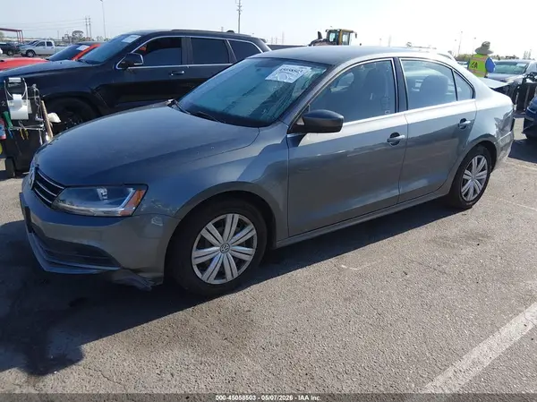 3VW2B7AJ7HM394945 2017 VOLKSWAGEN JETTA - Image 2