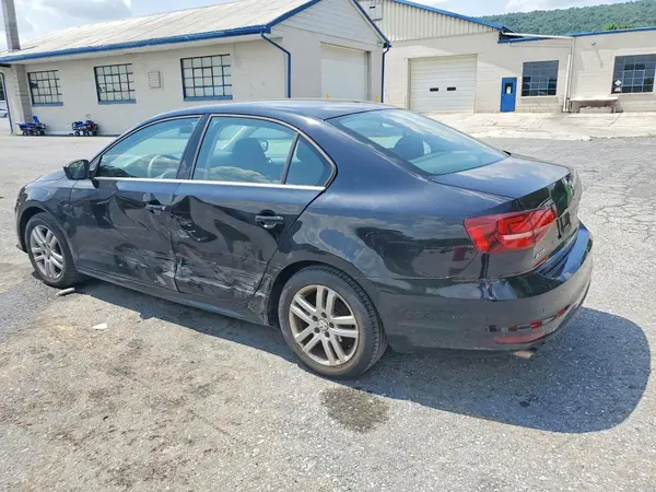 3VW2B7AJ7HM401098 2017 VOLKSWAGEN JETTA - Image 2