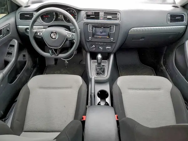 3VW2B7AJ7HM404647 2017 VOLKSWAGEN JETTA - Image 8