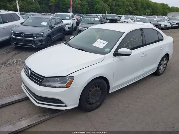 3VW2B7AJ7HM410514 2017 VOLKSWAGEN JETTA - Image 2