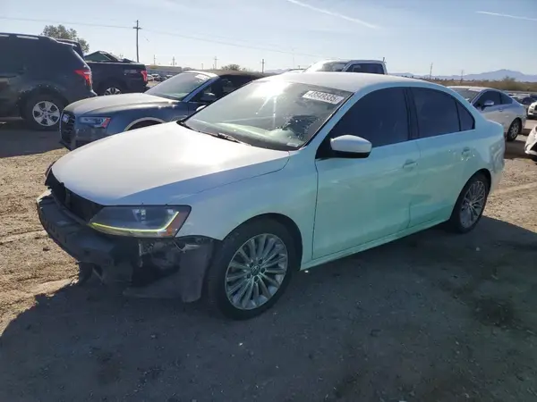 3VW2B7AJ7HM410643 2017 VOLKSWAGEN JETTA - Image 1