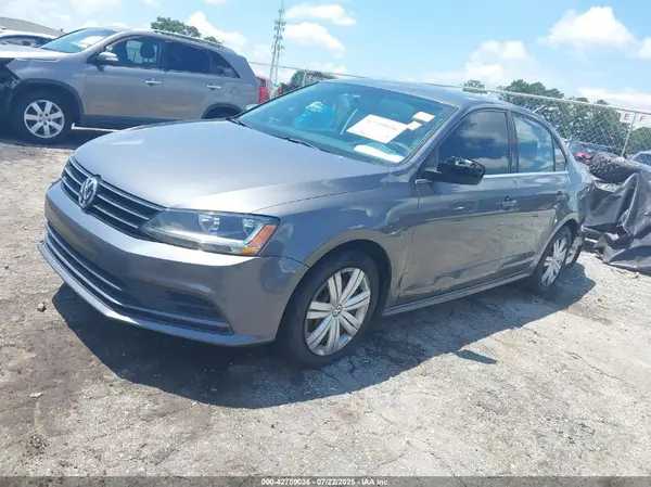 3VW2B7AJ7HM411467 2017 VOLKSWAGEN JETTA - Image 2