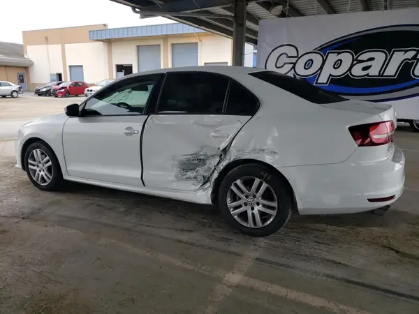 3VW2B7AJ7JM217091 2018 VOLKSWAGEN JETTA - Image 2