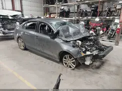 3VW2B7AJ7JM233887 2018 VOLKSWAGEN JETTA