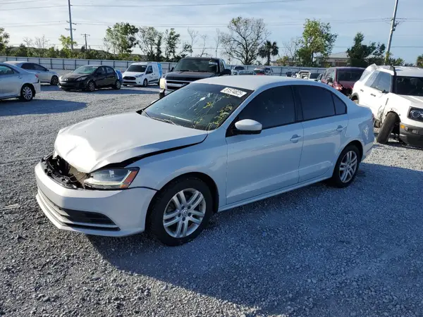 3VW2B7AJ7JM241293 2018 VOLKSWAGEN JETTA - Image 1