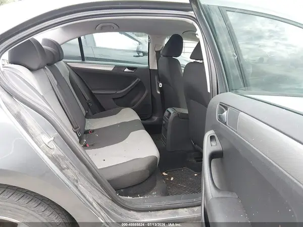 3VW2B7AJ7JM244260 2018 VOLKSWAGEN JETTA - Image 8