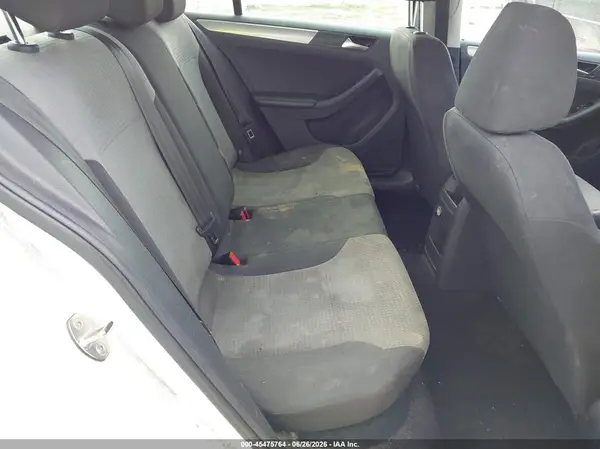 3VW2B7AJ7JM254500 2018 VOLKSWAGEN JETTA - Image 8