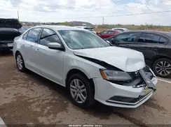 3VW2B7AJ7JM260975 2018 VOLKSWAGEN JETTA