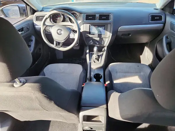 3VW2B7AJ7JM261611 2018 VOLKSWAGEN JETTA - Image 8