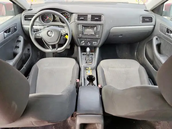 3VW2B7AJ7JM262015 2018 VOLKSWAGEN JETTA - Image 8