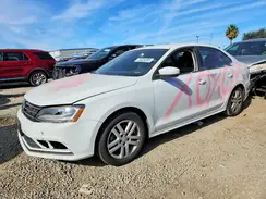 3VW2B7AJ7JM262161 2018 VOLKSWAGEN JETTA