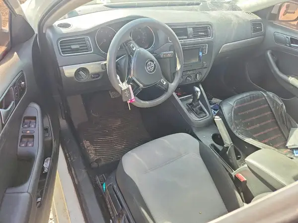 3VW2B7AJ7JM262161 2018 VOLKSWAGEN JETTA - Image 8