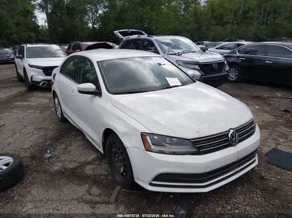 3VW2B7AJ8HM201198 2017 VOLKSWAGEN JETTA - Image 1
