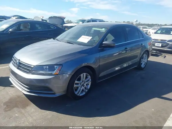3VW2B7AJ8HM201783 2017 VOLKSWAGEN JETTA - Image 2