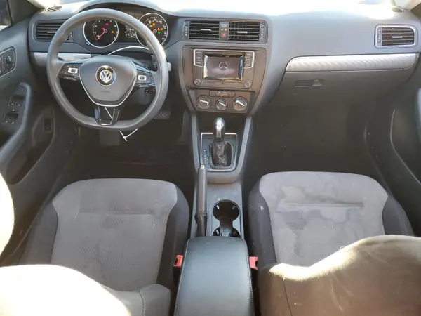 3VW2B7AJ8HM211021 2017 VOLKSWAGEN JETTA - Image 8