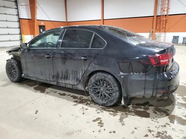 3VW2B7AJ8HM215196 2017 VOLKSWAGEN JETTA - Image 2