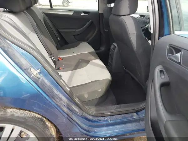 3VW2B7AJ8HM218695 2017 VOLKSWAGEN JETTA - Image 8