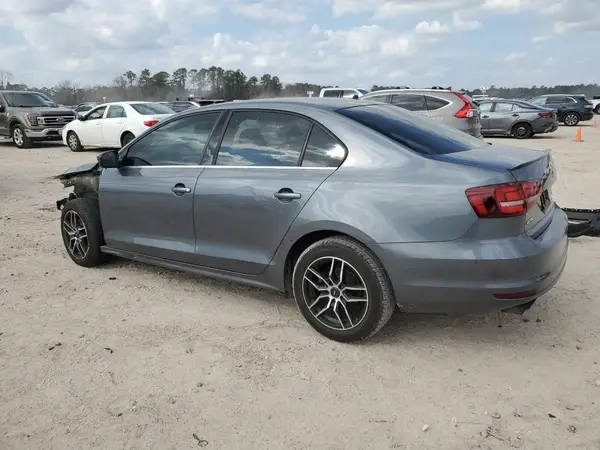3VW2B7AJ8HM235674 2017 VOLKSWAGEN JETTA - Image 2