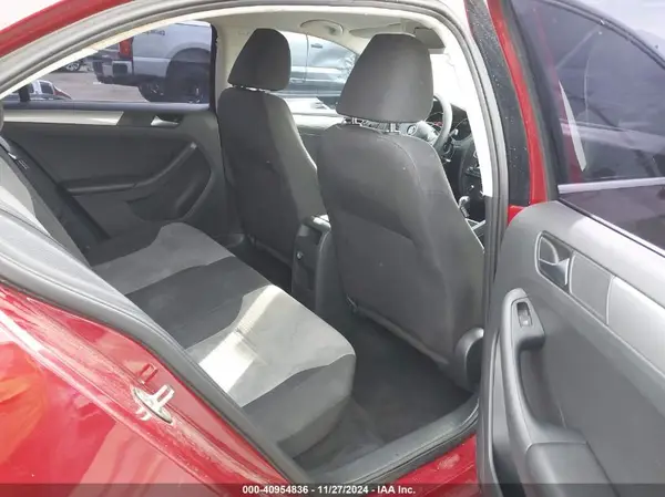 3VW2B7AJ8HM246237 2017 VOLKSWAGEN JETTA - Image 8