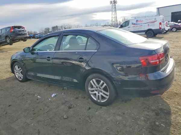 3VW2B7AJ8HM252846 2017 VOLKSWAGEN JETTA - Image 2
