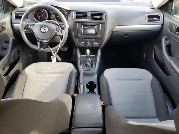 3VW2B7AJ8HM252846 2017 VOLKSWAGEN JETTA - Image 8