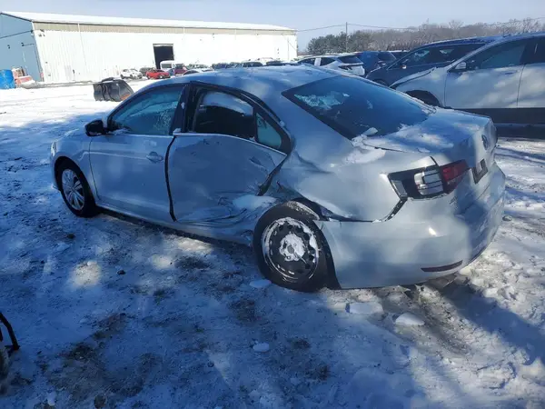 3VW2B7AJ8HM254421 2017 VOLKSWAGEN JETTA - Image 2