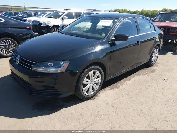 3VW2B7AJ8HM258646 2017 VOLKSWAGEN JETTA - Image 2