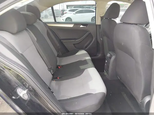 3VW2B7AJ8HM261711 2017 VOLKSWAGEN JETTA - Image 8
