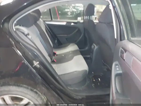 3VW2B7AJ8HM261787 2017 VOLKSWAGEN JETTA - Image 8