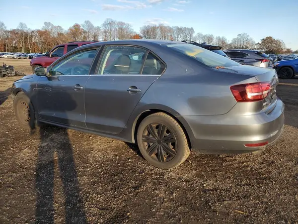 3VW2B7AJ8HM270747 2017 VOLKSWAGEN JETTA - Image 2