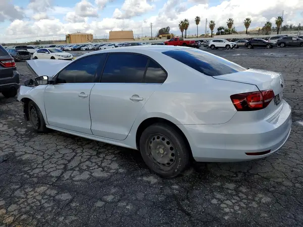 3VW2B7AJ8HM274605 2017 VOLKSWAGEN JETTA - Image 2
