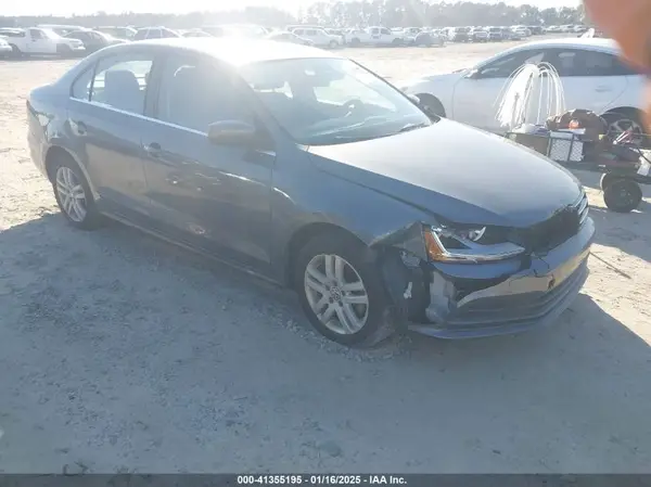 3VW2B7AJ8HM286284 2017 VOLKSWAGEN JETTA - Image 1