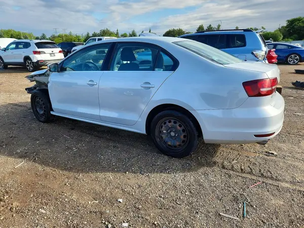 3VW2B7AJ8HM291999 2017 VOLKSWAGEN JETTA - Image 2