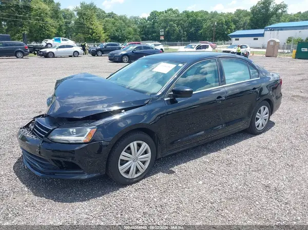 3VW2B7AJ8HM305741 2017 VOLKSWAGEN JETTA - Image 2