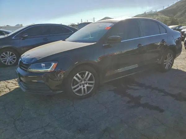 3VW2B7AJ8HM308638 2017 VOLKSWAGEN JETTA - Image 1