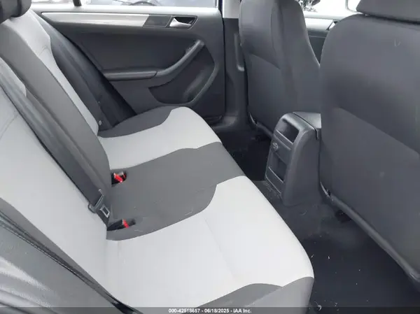 3VW2B7AJ8HM310230 2017 VOLKSWAGEN JETTA - Image 8