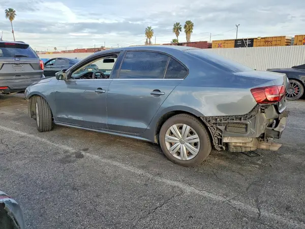 3VW2B7AJ8HM316318 2017 VOLKSWAGEN JETTA - Image 2