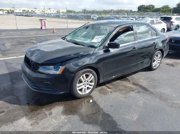 3VW2B7AJ8HM329876 2017 VOLKSWAGEN JETTA - Image 2