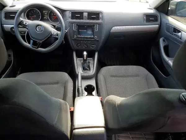 3VW2B7AJ8HM343969 2017 VOLKSWAGEN JETTA - Image 8