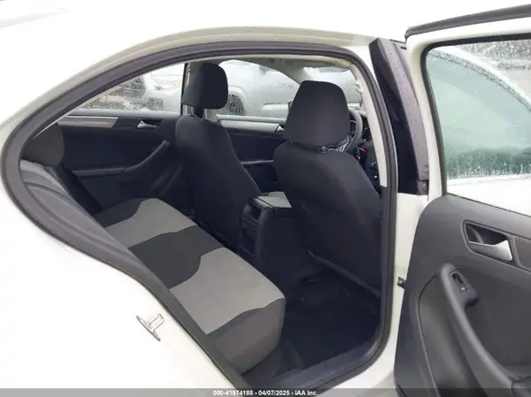 3VW2B7AJ8HM344328 2017 VOLKSWAGEN JETTA - Image 8