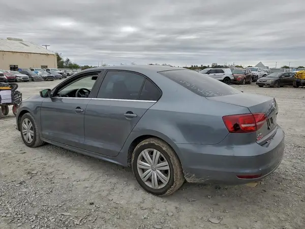 3VW2B7AJ8HM350257 2017 VOLKSWAGEN JETTA - Image 2