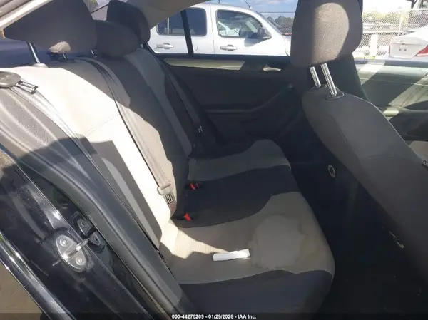3VW2B7AJ8HM361727 2017 VOLKSWAGEN JETTA - Image 8
